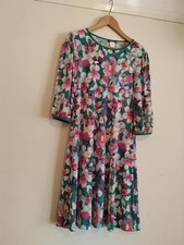 Kim & co Midi Dress Floral Size S Small jersey green summer casual