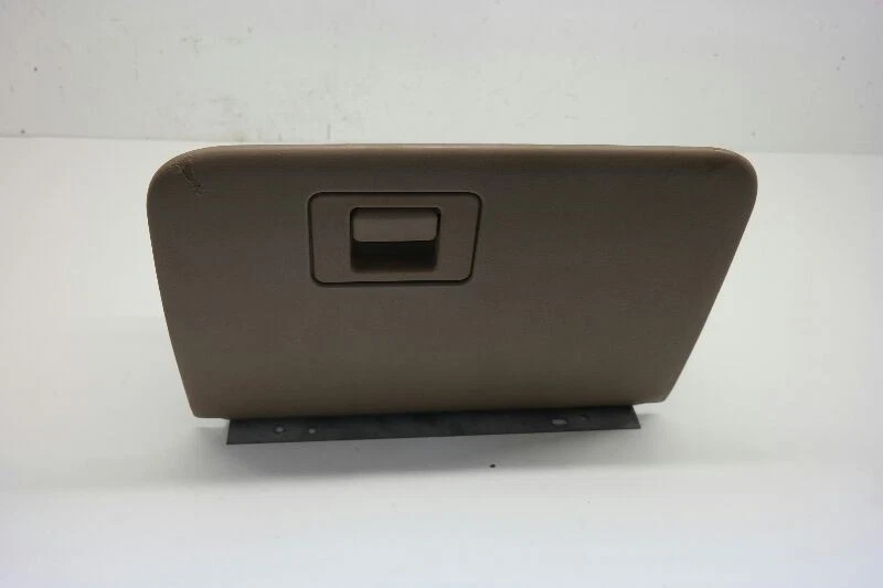 2001 2002 Ford Explorer Sport Trac Glove Box Glovebox  - Image 4 of 4