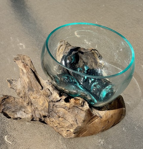 Unique LG Molten Glass Sculptural 6" Bowl on Natural Teak Driftwood Root - Picture 3 of 7