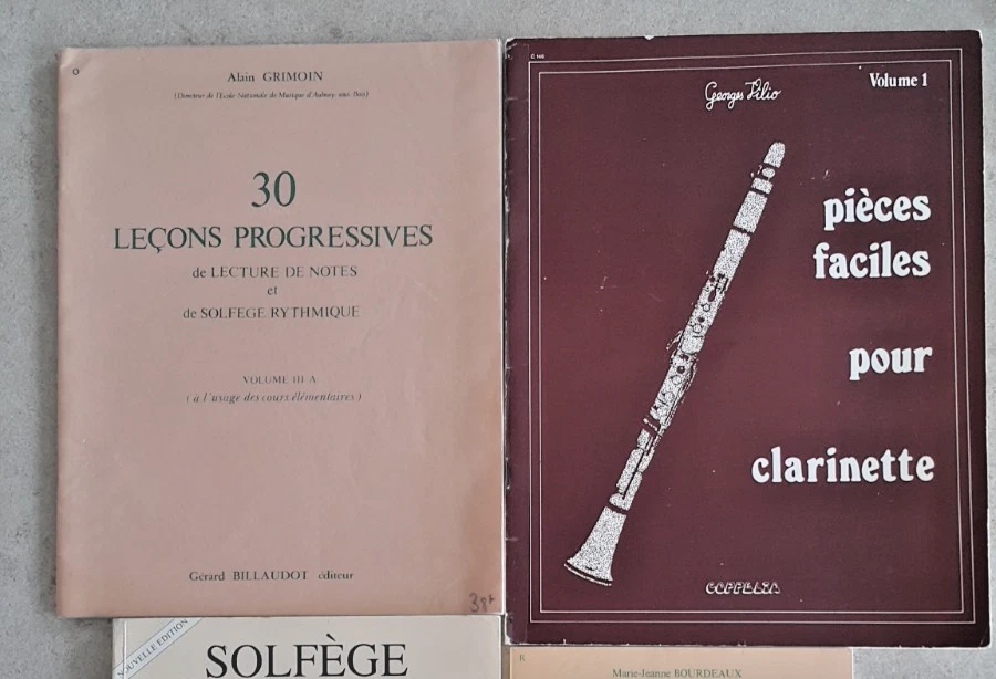 Lot de 4 livres de solfège pour clarinette Pièces faciles pour clarinette de Geo - Immagine 2 di 4