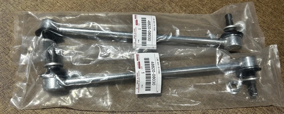 ¡Nuevo! NUEVO 48820-08030 Barra estabilizadora delantera Juego de 2 eslabones para TOYOTA 11-20 SIENNA Foto 3 de 4