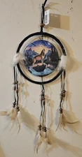 DREAMCATCHER INDIAN WITH A PICTURE OF WOLVES EAGLE MOUNTAIN OUTDOOR (CR17)