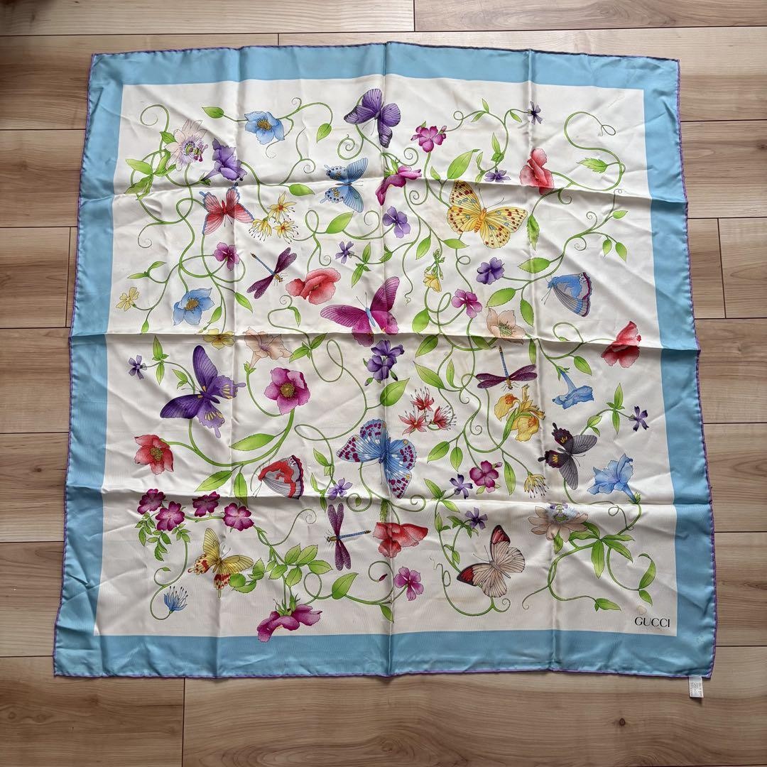 Gucci Vintage Floral Silk Large Scarf