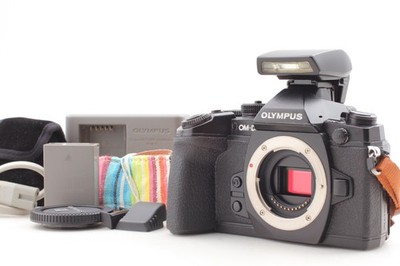   [Near MINT w/Flash] Olympus OM-D E-M1 16.3MP Digital Camera Black Body JAPAN