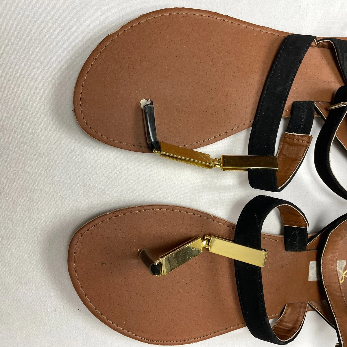 Qupid hotsell flat sandals