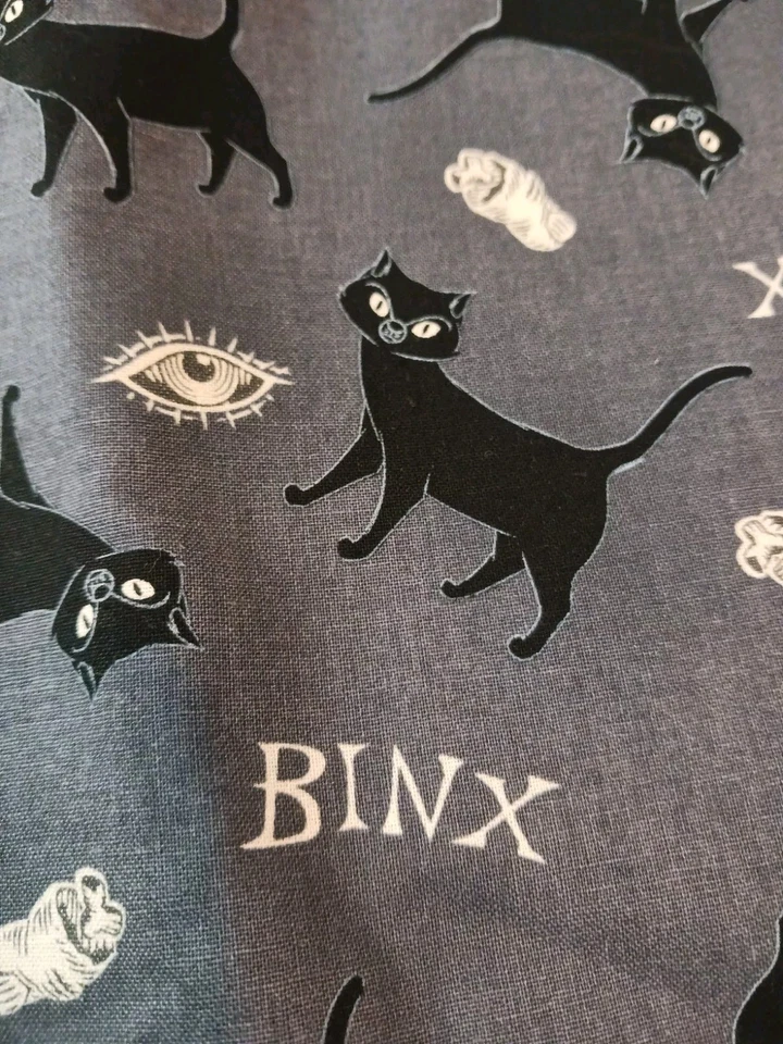 Halloween Hocus Pocus Binx the Cat Fabric & AKO Haunted Eve Black Bats Owls Bats - Image 3 of 4