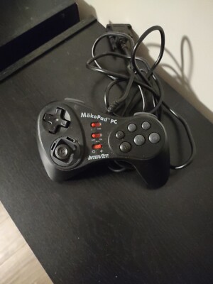 InterAct MakoPad PC Serial PC Game Controller Mako Pad SV-234