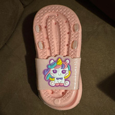 Hezoisoyer Pink Unicorn Rainbow Slide Sandals Slip-On Toddler US 9.5/10