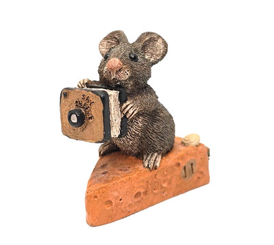 Vintage 9187 Say Cheese #11 Tim Wolfe Mouse Resin Statue Sculpture Mini 2003