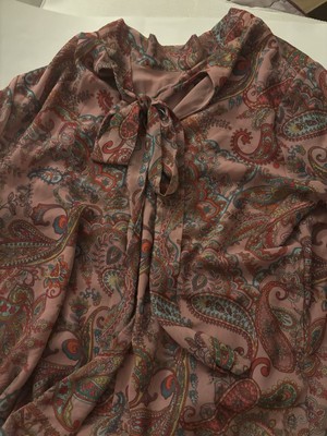 Sweet Pea by Stacy Frati Size M Pink Paisley Top Tie Neck Lined Romantic