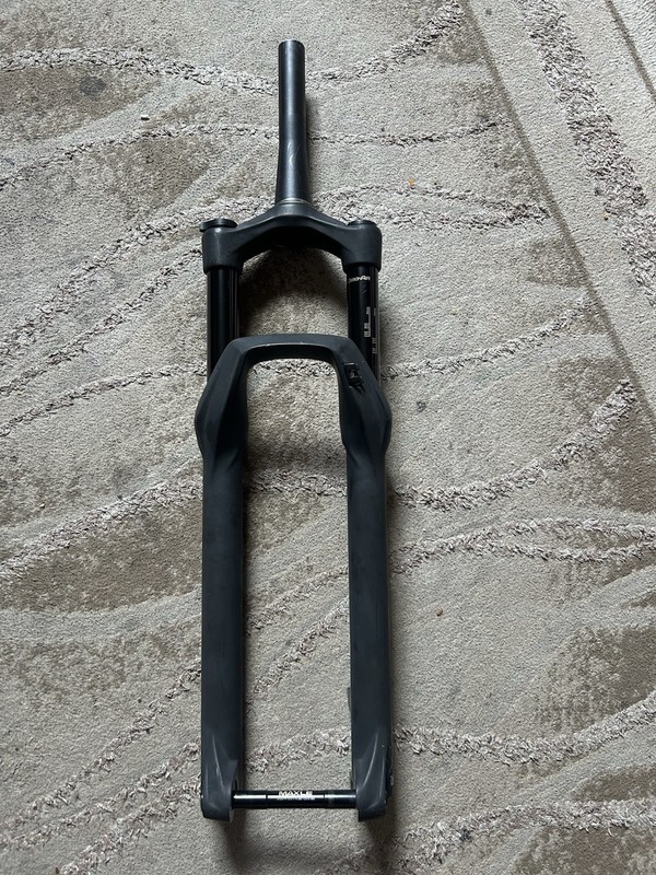 RockShox Sektor RL DebonAir 29er Boost Forks 140mm Travel Tapered Steerer 190mm