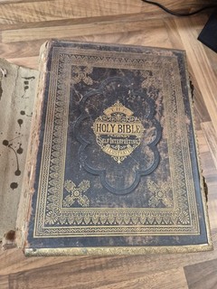 The Holy Bible Self Interpreting Illustrated. The Late Rev. John Brown. RARE.