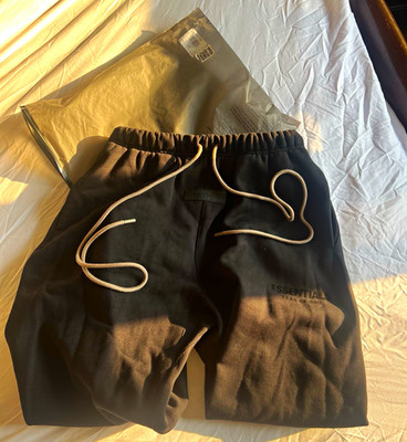 Essentials Fear of God Men's Black Fleece Sweatpants Size S Drawstring Waist