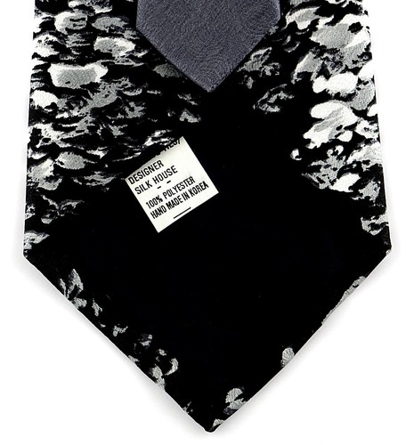 Snow Penguins Men's Neck Tie Aquatic Sea Bird Animal Black Novelty Necktie - Picture 5 of 5