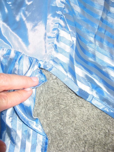 2 VTG Ostow&Jacobs Twin Shabby Chic Cabbage Rose Reversible Bedspreads &Panels - Picture 6 of 11