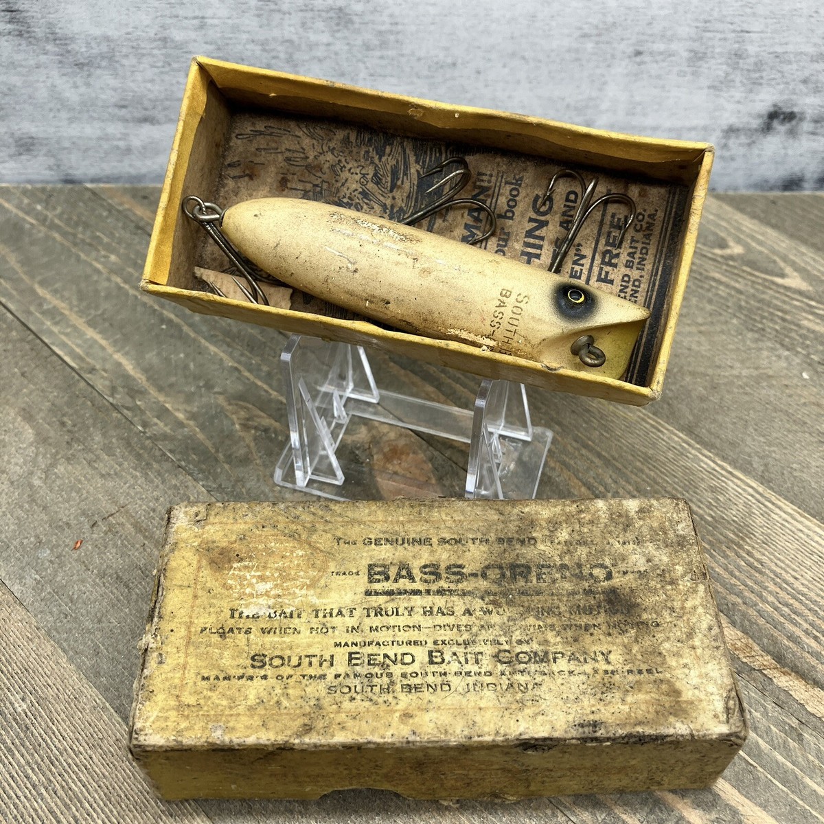 Vintage South Bend Bass Oreno Wooden Minnow Topwater Vintage South Bend Bass Oreno Wooden Minnow Topwater