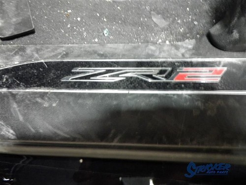 2023 Silverado 1500 ZR2 Driver Front Door Trim Panel 1404611 - Picture 12 of 12
