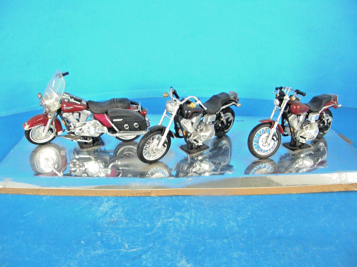 Lot Of Maisto Motorcycle Models 1:32 Scale on Display