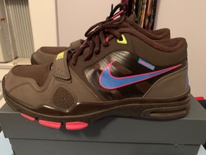 mens nike trainers size 11