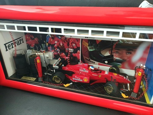 Ferrari Schumacher 1996 ""Pezzo Collection" di Ferrets 1:18 - Foto 2 di 6