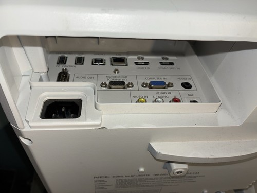 NEC NP-UM361X Ultra-Kurzdistanz-LCP-Projektor 1089 Stunden funktioniert gut - Bild 5 von 6