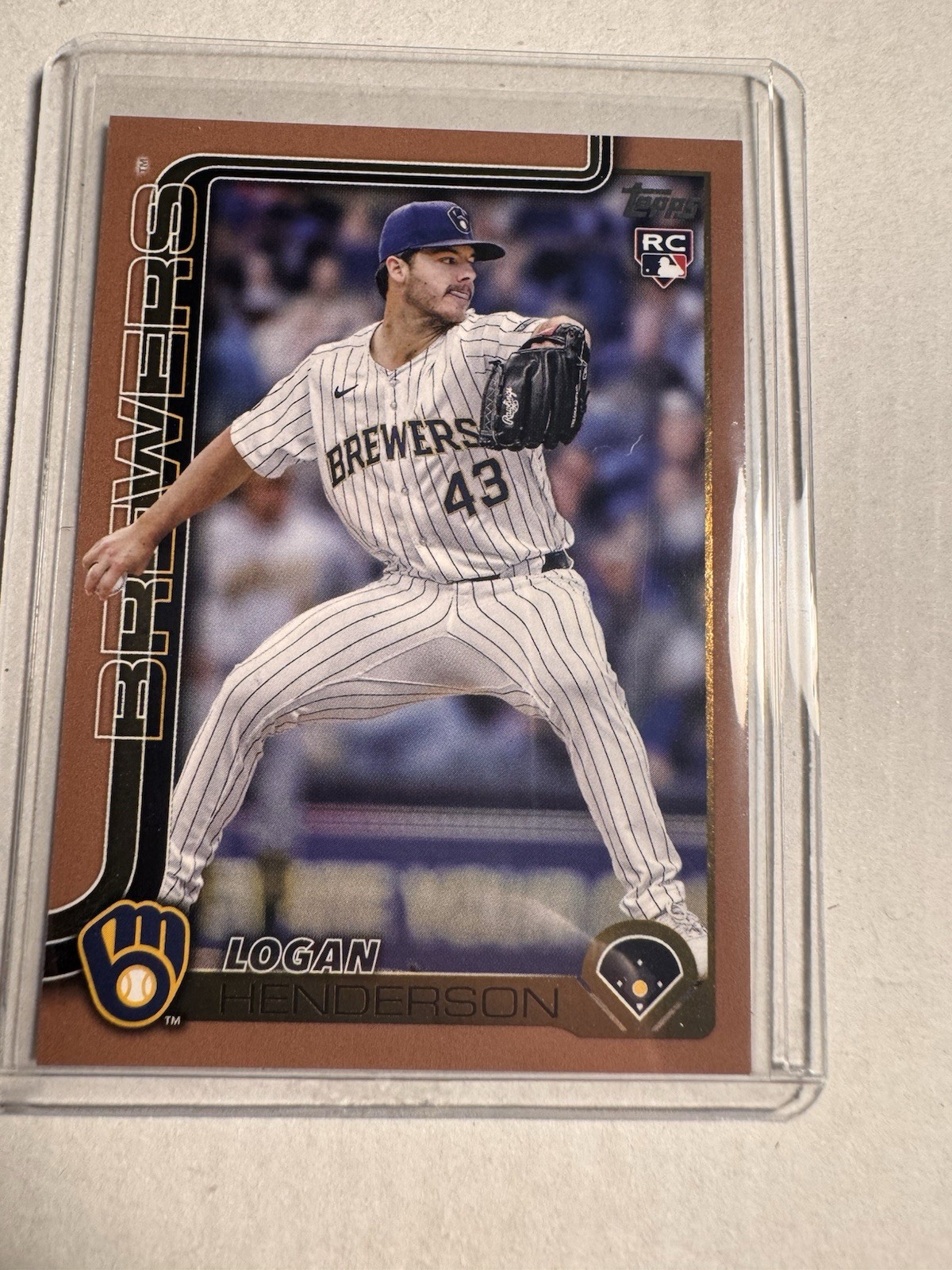LOGAN HENDERSON RC 2025 Topps Update #US137 GOLD BORDER /2025 Brewers