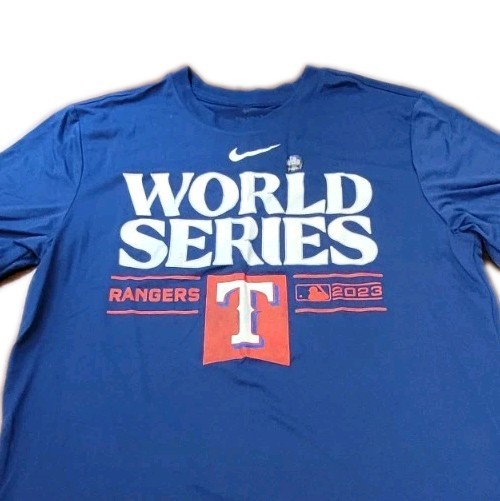 Medium Nike Texas Rangers T-Shirt