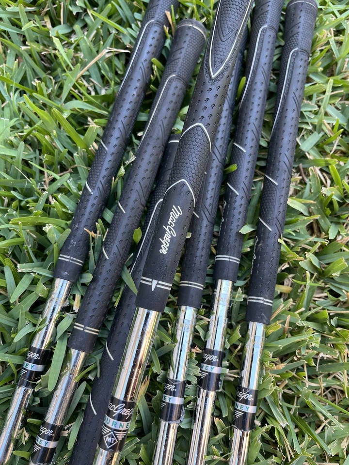 Women’s MacGregor Tourney MT Golf Iron Set 5-PW/SW steel shaft R flex RH 35.5” - Image 4 of 4