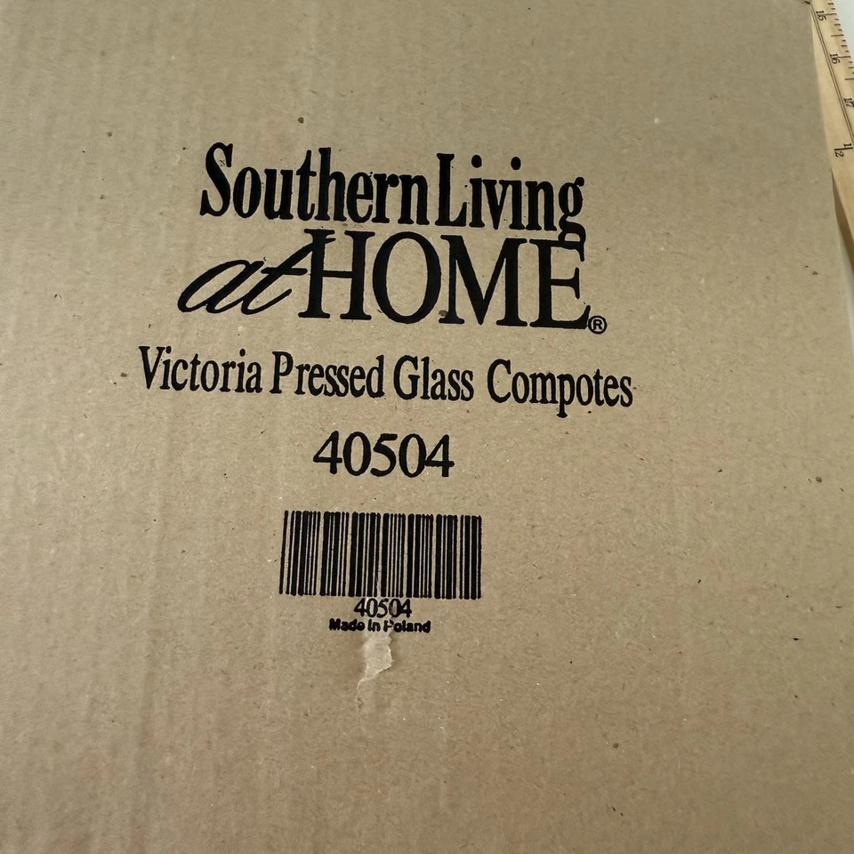 Juego de 8 compotas de vidrio prensado Southern Living At Home Victoria usadas en excelente estado envío rápido Foto 4 de 4