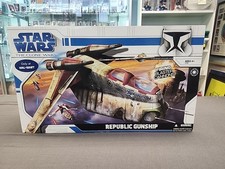 Republic Gunship 2010 STAR WARS The Clone Wars Action Figure Walmart MNR BOX DMG