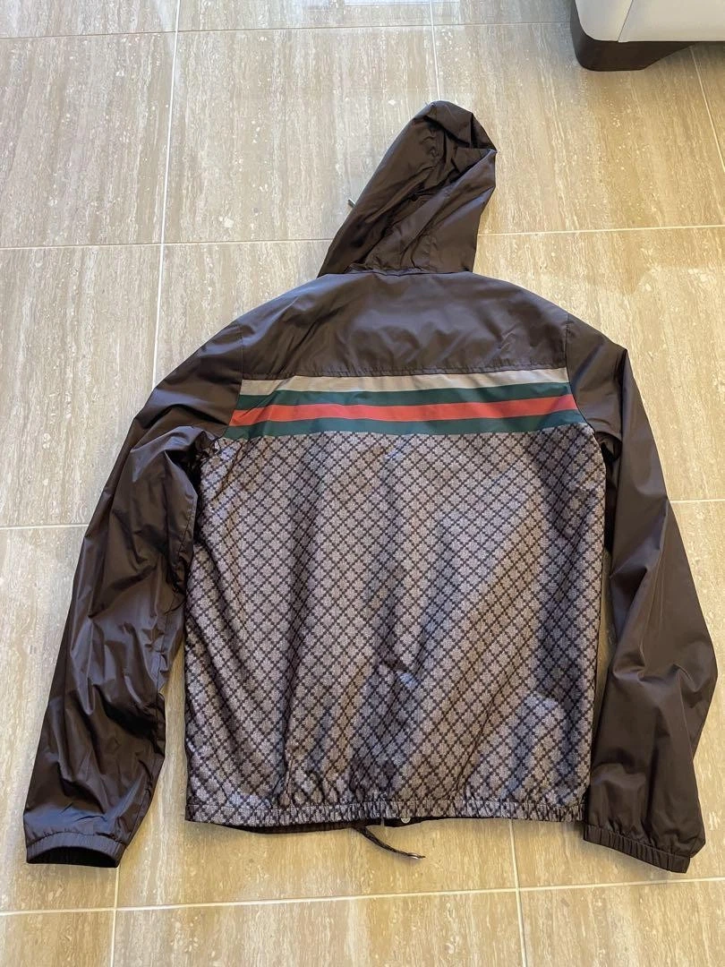 Giacca a vento Gucci nylon uomo taglia 44 leggera impermeabile ottima