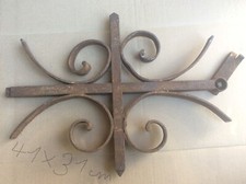 Ancienne grille de défense, fenêtre de cave,soupirail,FER FORGÉ XIXIeme 41X 31cm