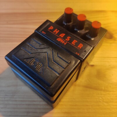 フェイザー　ARIA　APH-1 アリアのフェイザーAPH-1の中古価格と特徴！エフェクター使用