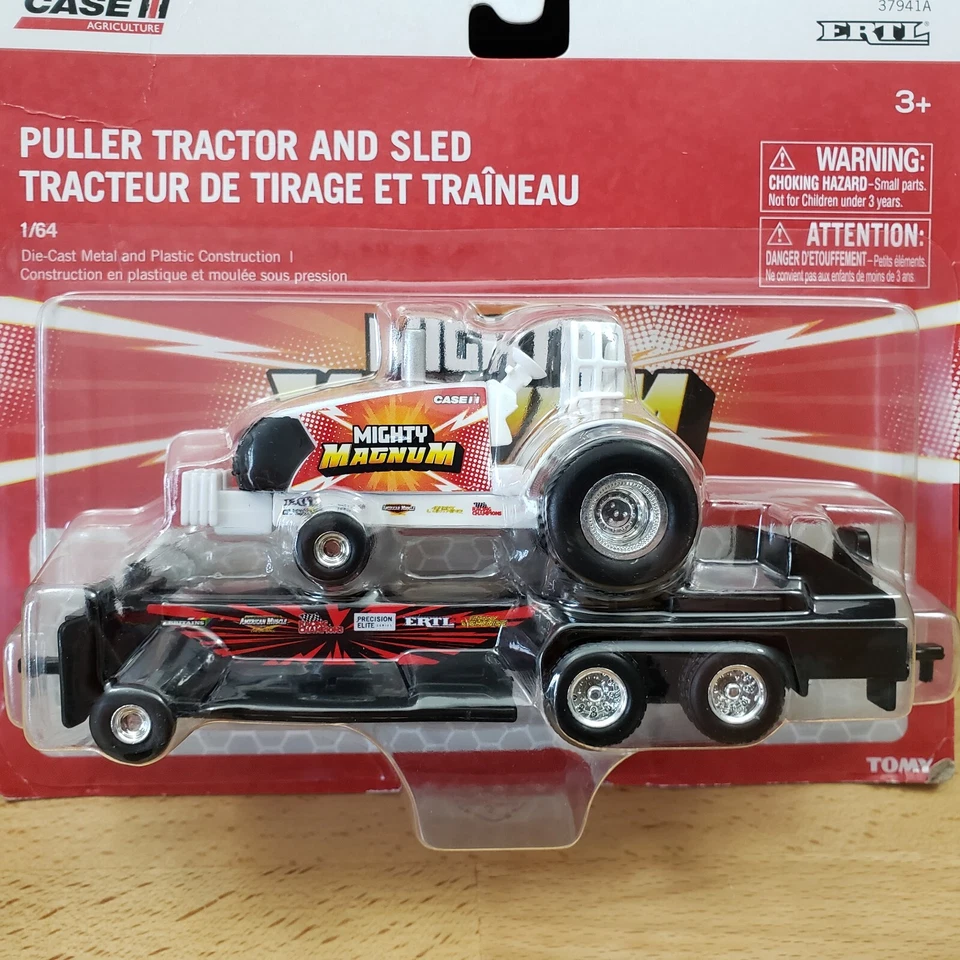 Ertl Case IH Puller Tractor and sled Mighty Magnum Diecast 1:64 - Image 4 of 4