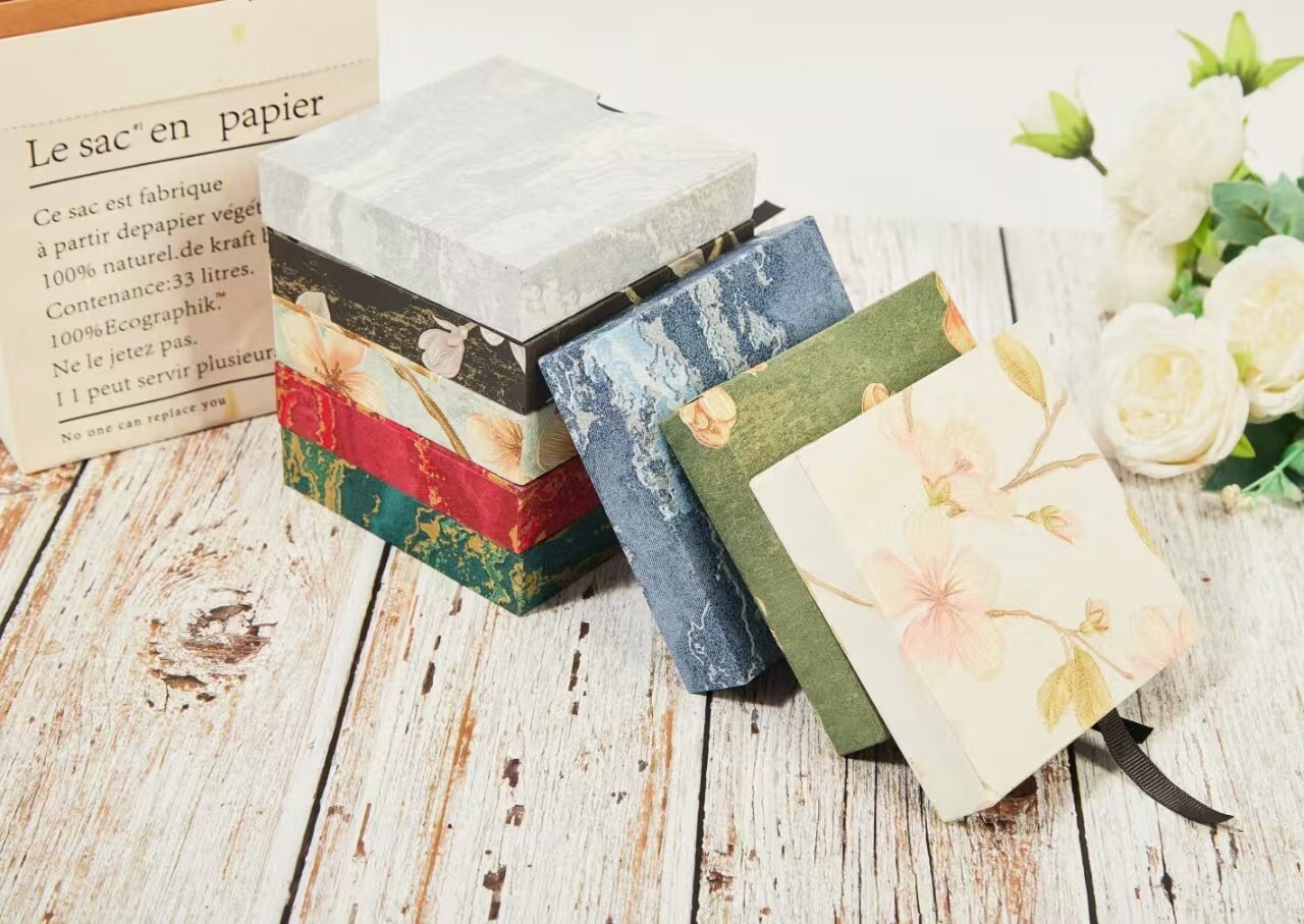 Custom Pet Ornament from Real Photo – Watercolor Style Keepsake – Gift Box