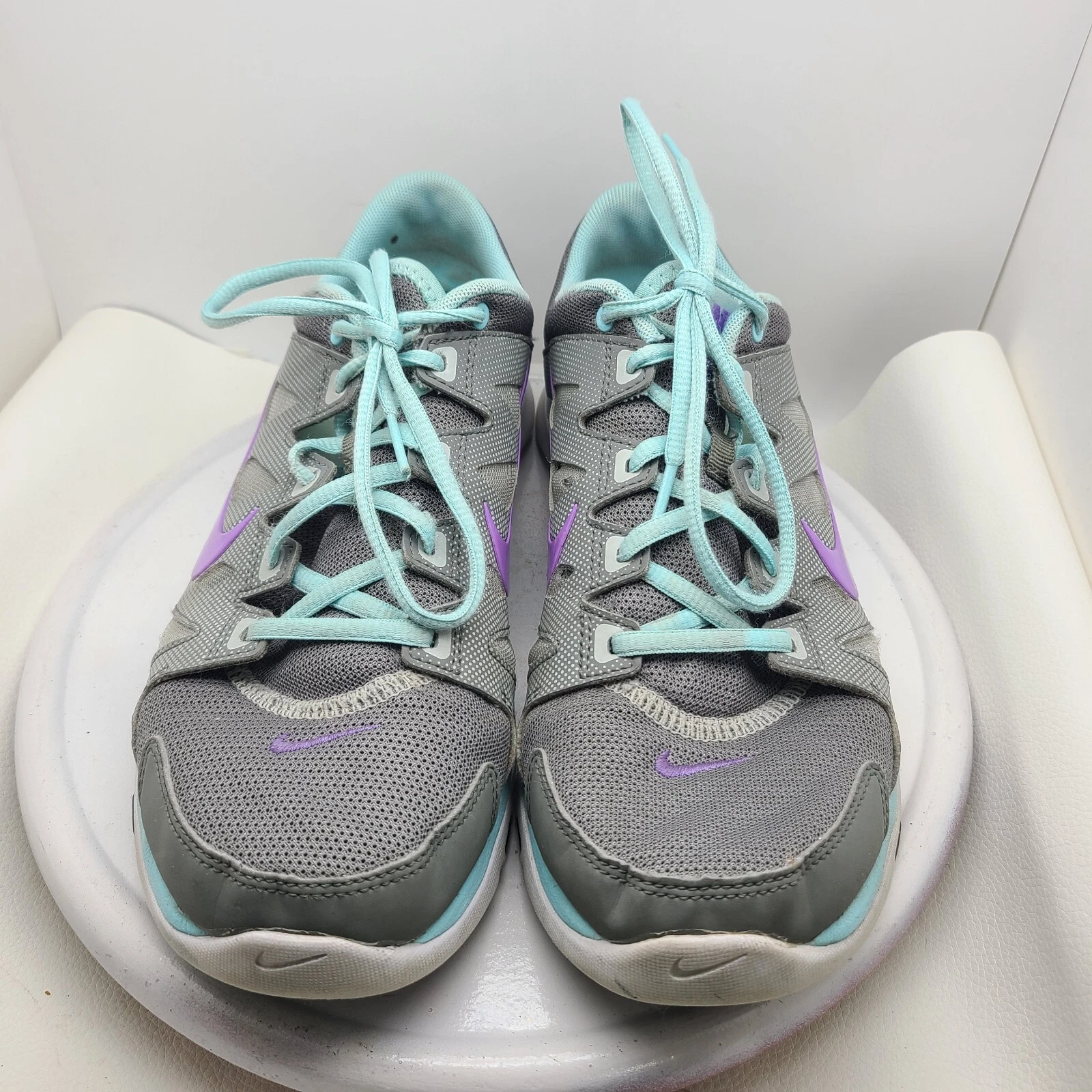 Nike Supreme Training Athletic Lightweight Shoe Women 9 *damaged*