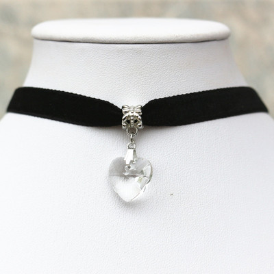 Heart Necklace CLEAR CRYSTAL HEART VICTORIAN GOTH VELVET CHOKER