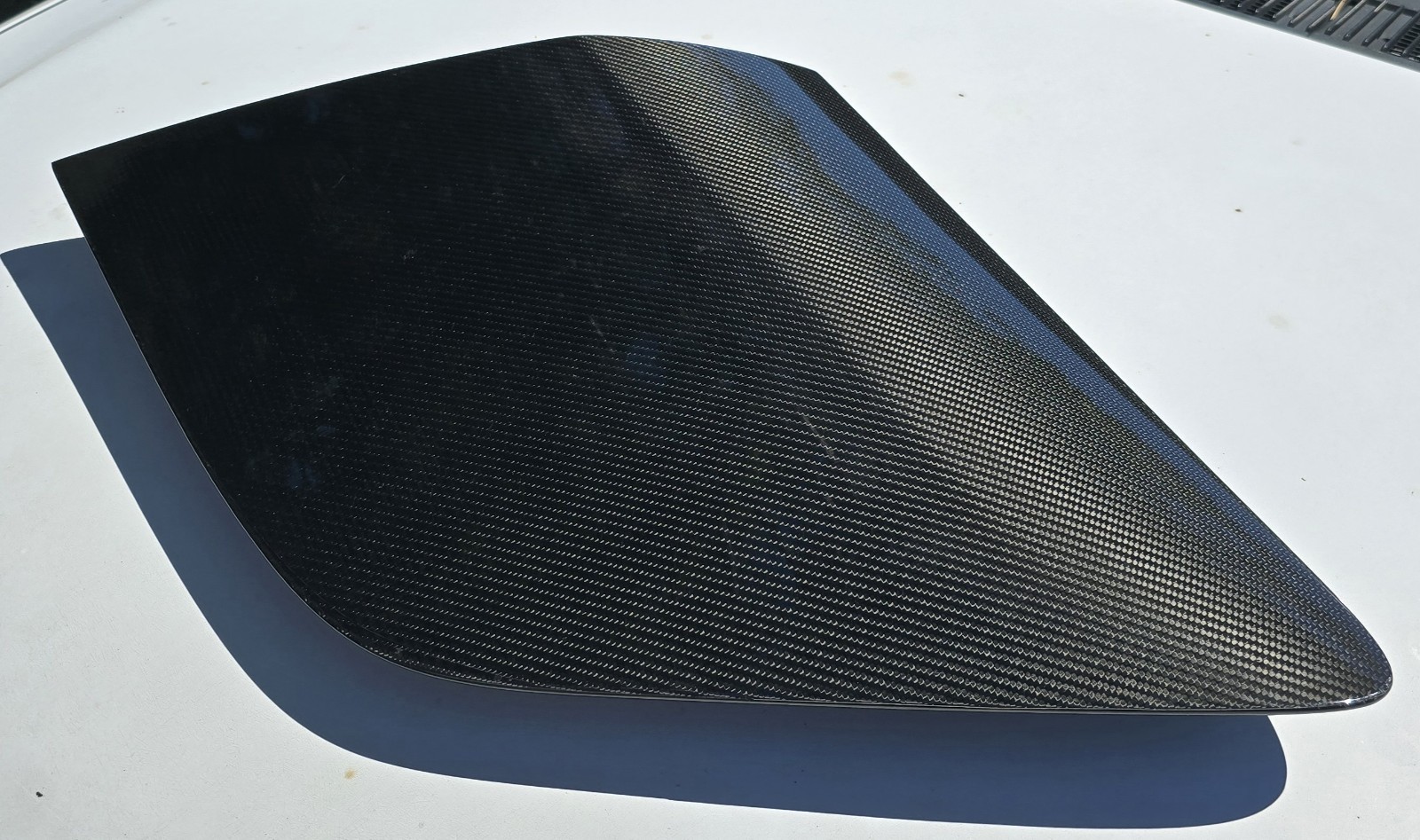 Audi R8 Left Quarter panel trim P/N 4S8853337J