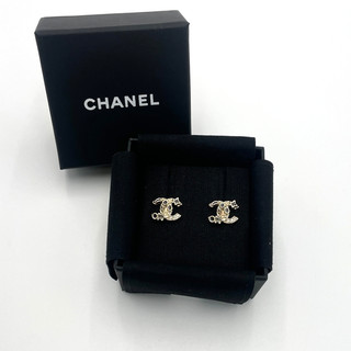 Auth Chanel Coco Starfish Stone Black Earrings A11A Engraved W/Box BA050441