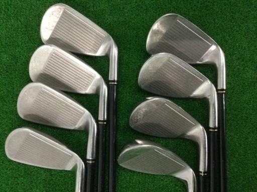 Dunlop XXIO 2004 Irons #5-9,Pw,Aw,SW(8Clubs)/XXIO MP300/Flex:Regular/ Iron set - Image 2 of 4