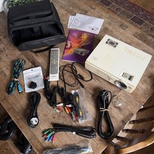 BenQ W100 DLP Home Theater Projector W Case, Remote Cables HDMI Adapter