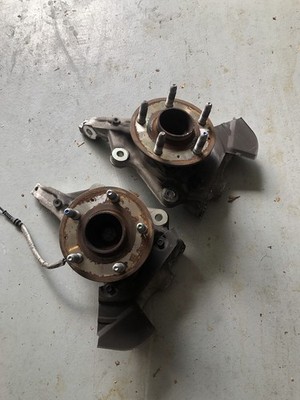 16-23 CAMARO ZL1 DRIVER LEFT AND RIGHT FRONT SPINDLE KNUCKLE HUB BEARING OEM