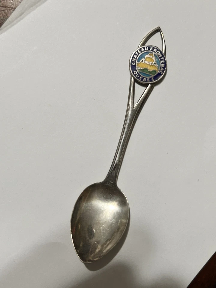 Cuchara de recuerdo de colección Chateau Frontenac Quebec de plata esterlina Demitasse, panificador Foto 2 de 4