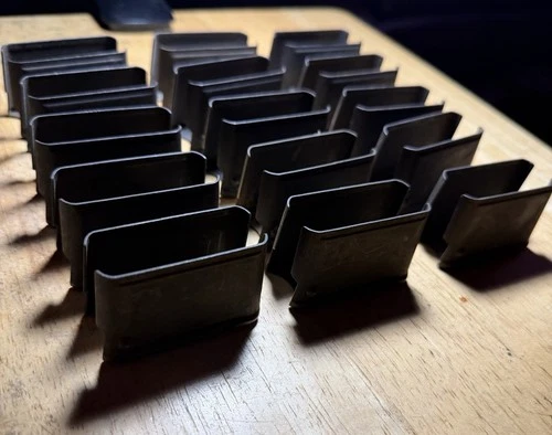 1 VTG US Military WW2 M1 Garand 30-06 Enbloc Clip IS Various Numbers SA Magazine