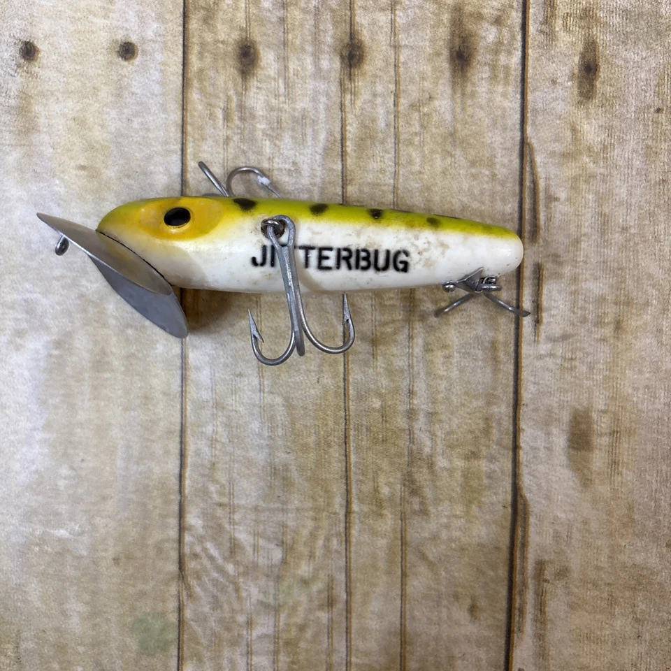 Señuelo de pesca Fred Arbogast Musky Jitterbug 700 de colección Muskie rana 3 ganchos raro Foto 2 de 4