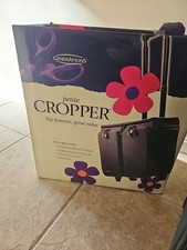 Organizador rodante Generations Petite Cropper para álbumes de recortes con mango telescópico