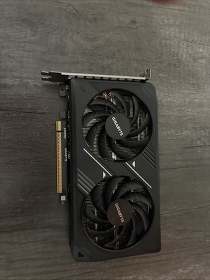 GIGABYTE WINDFORCE GeForce RTX 5060 8GB GDDR7 PCI Express 5.0 ATX Graphics Card 