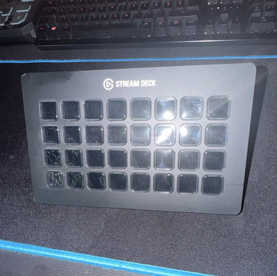 Elgato Stream Deck XL für PC, schwarz, mit USB-C Kabel