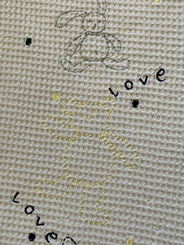 Coperta termica bianca ricamata a mano vintage coniglietti e amore. Coperta calda - Foto 5 di 6