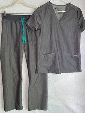 FIGS scrubs set Graphite S XS Petite Womens Livingston Basic pants and Casma top